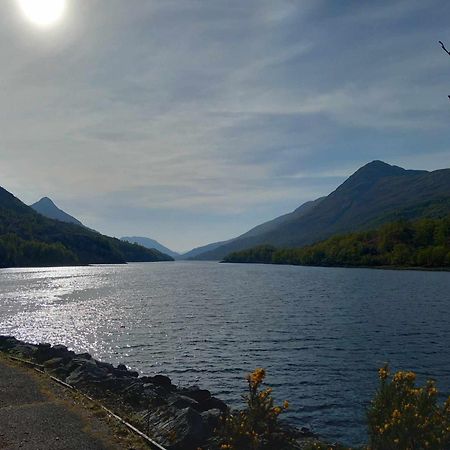 Riverside Pod, West Highland Way Holidays キンロックリーバン エクステリア 写真