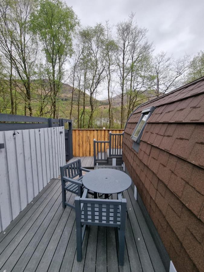 Riverside Pod, West Highland Way Holidays キンロックリーバン エクステリア 写真